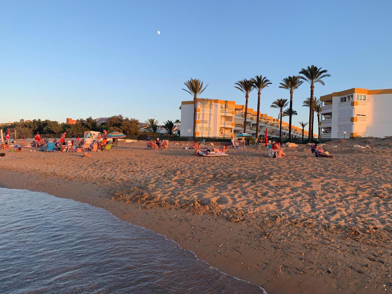 Holiday Beach Denia Luaran gambar